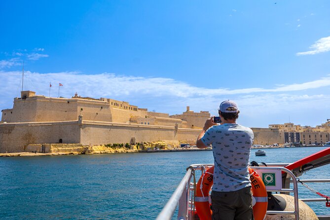1-Day Hop-On Hop-Off Bus + Harbour Cruise Ticket - The South route is a separate day plan