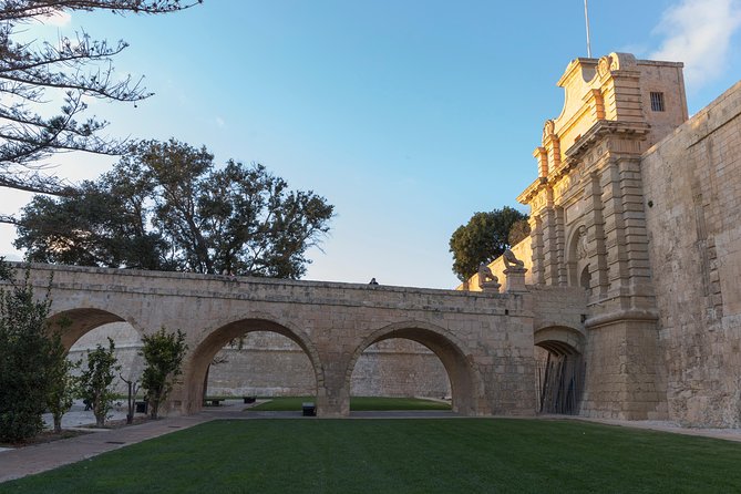 Best of Mdina and Rabat Walking Tour - The guide quality and the listening problem