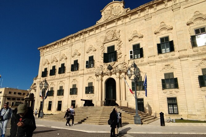Best of Valletta Walking Tour - Republic Street, cafés, and Café Cordina