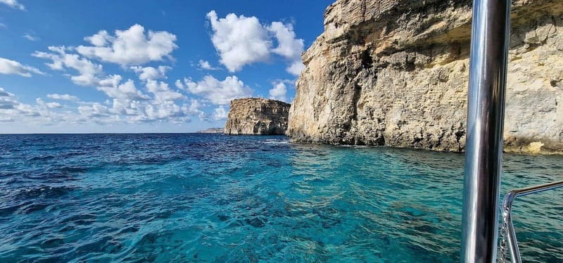 Comino: Blue Lagoon, Crystal Lagoon and Sea Caves Boat Tour - Santa Maria Caves and Elephant Rock