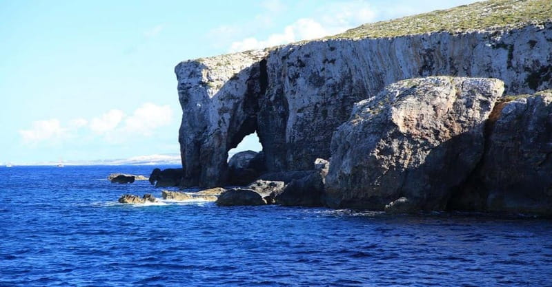 Comino & Gozo: Blue & Crystal Lagoons Cruise with Sea Caves - Blue Lagoon brings the biggest scenery and crowds