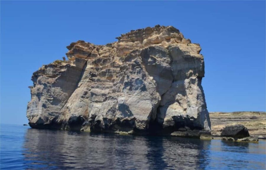 Comino Island , Blue lagoon, Crystal Lagoon & Gozo & Caves - Crystal Lagoon is the best fit for snorkeling
