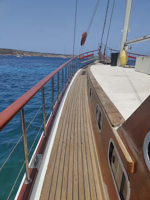 Comino Island , Blue lagoon, Crystal Lagoon & Gozo & Caves - Finding the boat at Mellieha Bay