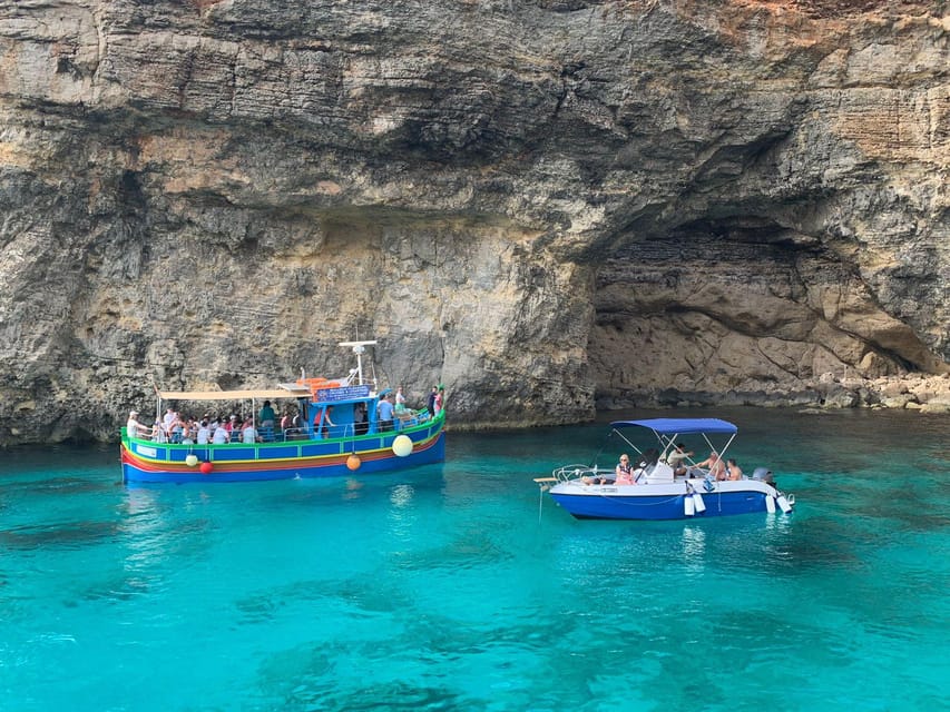 Comino: Private boat tour with Snorkeling activities & caves - A private luzzu is the right way to see Comino