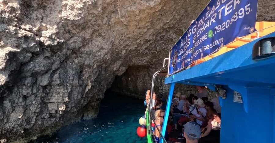 Comino: Private boat tour with Snorkeling activities & caves - Blue Lagoon starts the route with scenery and crowds