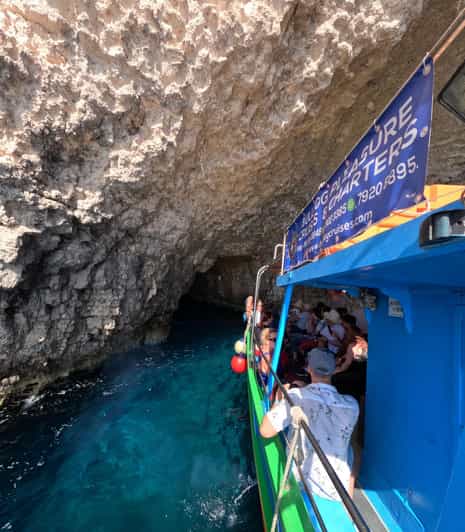 Comino: Private boat tour with Snorkeling activities & caves - Cominotto Reef and the wreck reward clear water