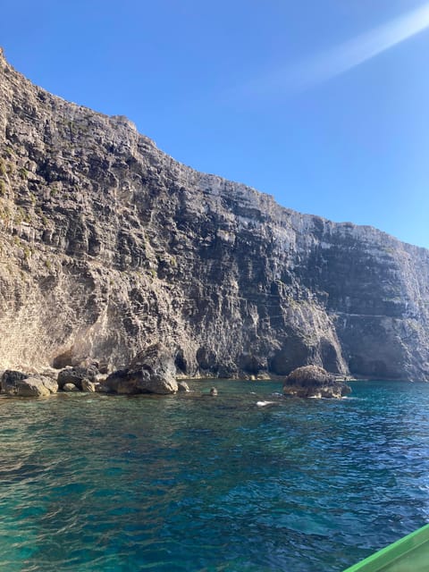 Comino: Private boat tour with Snorkeling activities & caves - What the boat provides for a four-hour outing