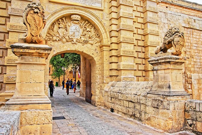 Explore Malta Your Way -Private Customizable Tour w/ Local Driver - Blue Grotto and the €10 boat decision
