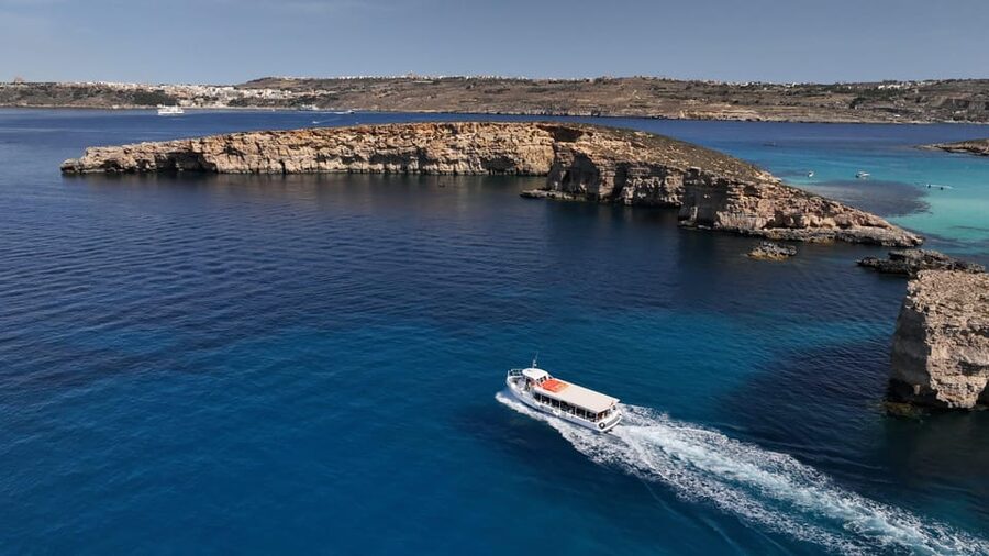 Ferry service to Blue Lagoon (opt. stop in Gozo)& Caves trip - Who should book this Comino ferry