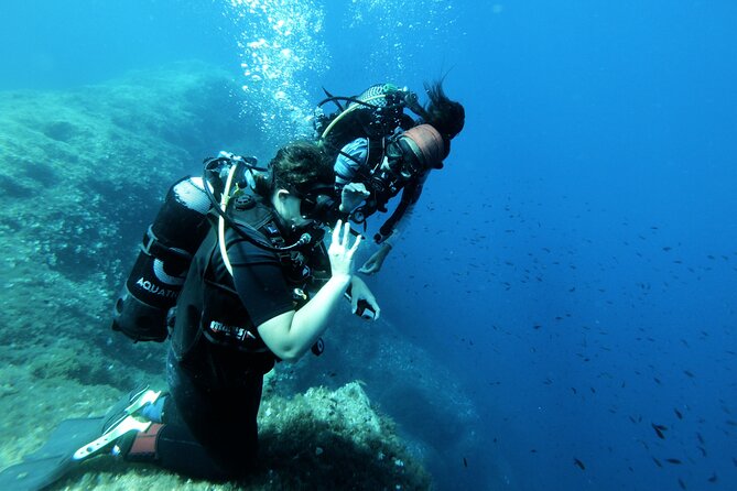 First Experience Scuba Diving - Check-in, paperwork, and equipment fitting