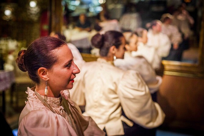 Folklore Evening Dinner Show at a Traditional Maltese Restaurant Incl. Transfers - The after-dinner dancefloor