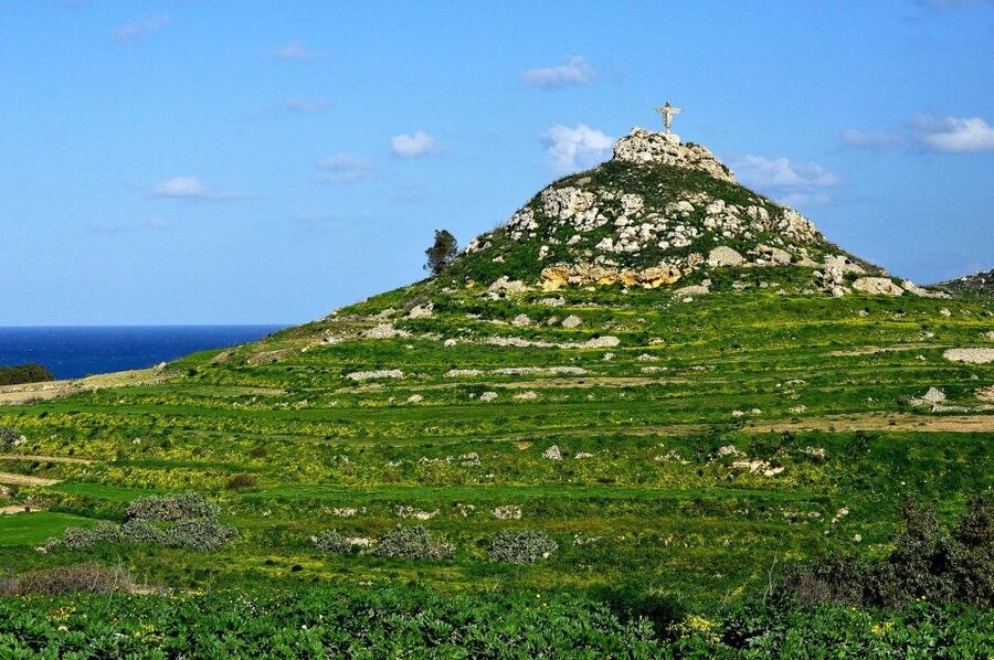 From Malta: Gozo Jeep Tour with Lunch and Transfers - Xlendi Bay and the Citadel in Victoria