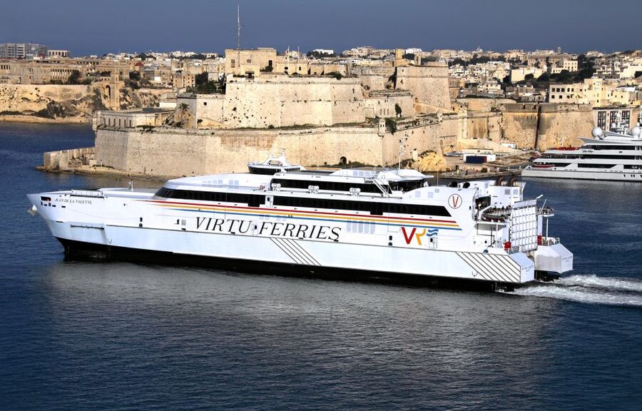 From Malta: Syracuse and Marzamemi Day Trip with Guide - A fast morning crossing from Malta to Pozzallo