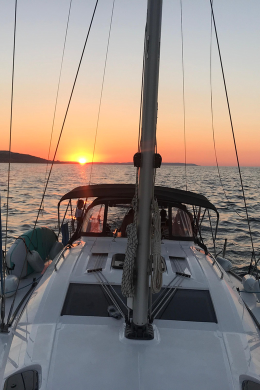 From Valletta: Romantic Sunset Cruise on a Sailing Yacht - Is $648 good value for your group?
