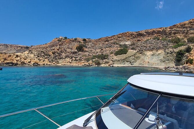 Full-Day Private Izola Boat Tour - What makes the Izola comfortable