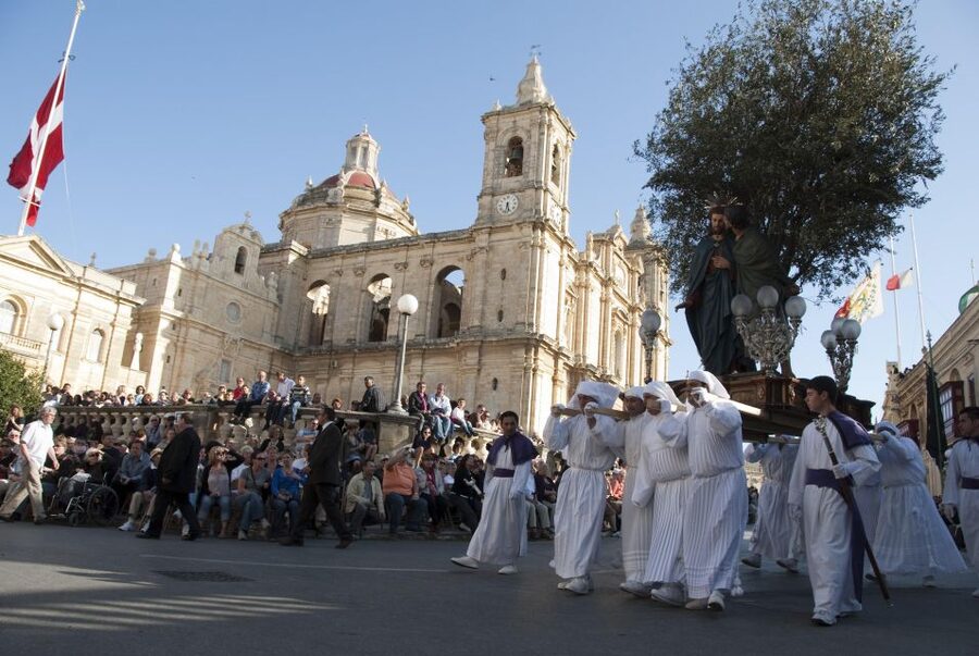 Good Friday Easter Procession with Commentary and Transport - What the $45 price buys you