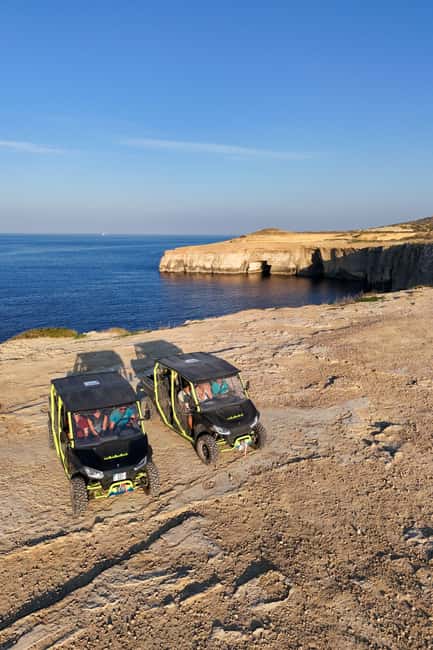 Gozo: All Inclusive 4x4 Chauffeured JEEP day safari - Wied il Ghasri, Xwejni Bay, and Marsalforn