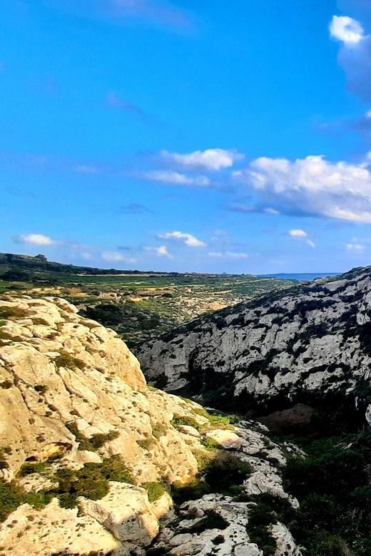 Gozo Unveiled: Guided Hiking in Gozo - South East - Ras il-Ħobż, salt pans, and sea life
