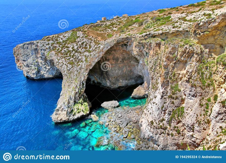 Guided Private Malta or Gozo Highlights Tour with Transfer - Tastings bring a local touch