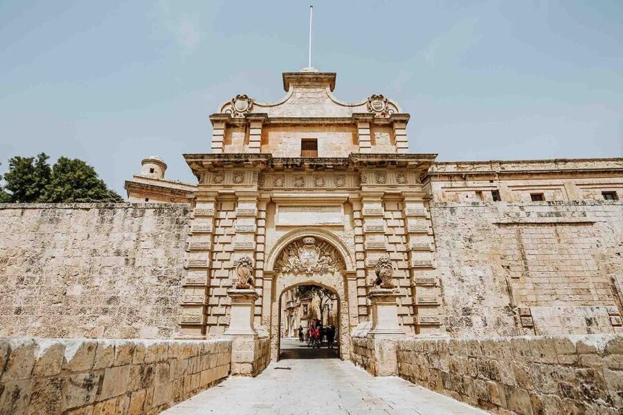 Highlights of Malta Tour:Icons and Experiences of the Island - Dingli Cliffs and the open Mediterranean view