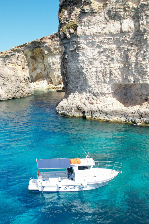Malta: Blue Lagoon, Comino & Gozo – Private Boat Experience - Blue Lagoon: famous water, busy expectations