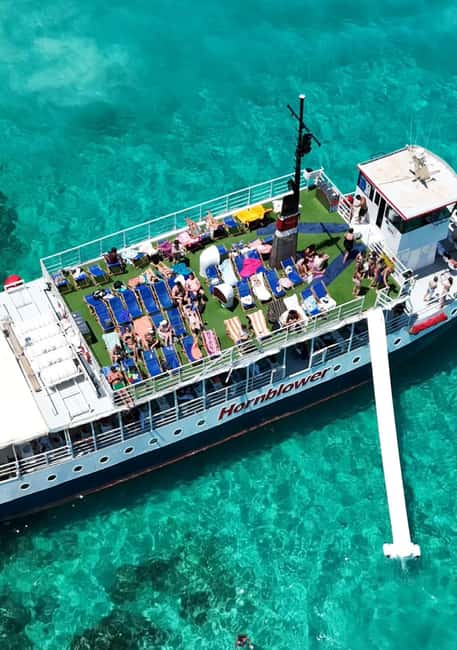 Malta: Comino, Blue Lagoon, Crystal Lagoon & Caves Cruise - Four and a half hours at the Blue Lagoon
