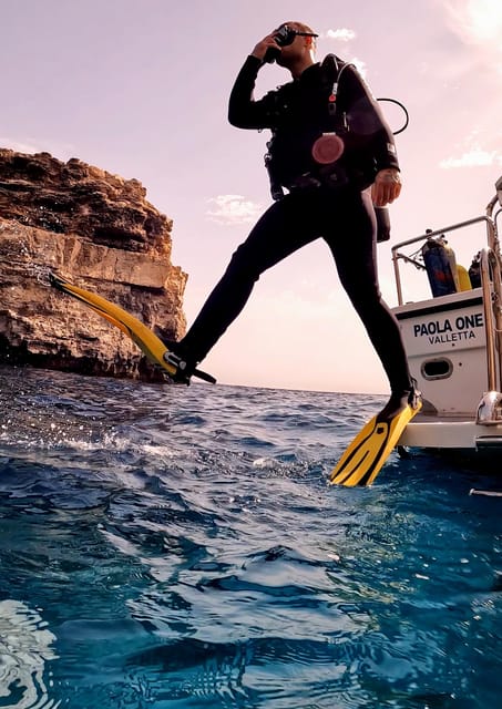 Malta: Discover Scuba Diving in crystal clear waters - Equipment practice at the Orangeshark centre