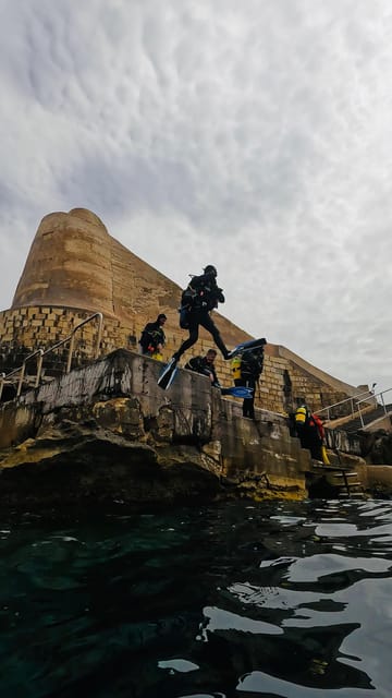 Malta: Discover Scuba Diving in crystal clear waters - The short trip to the Cirkewwa site
