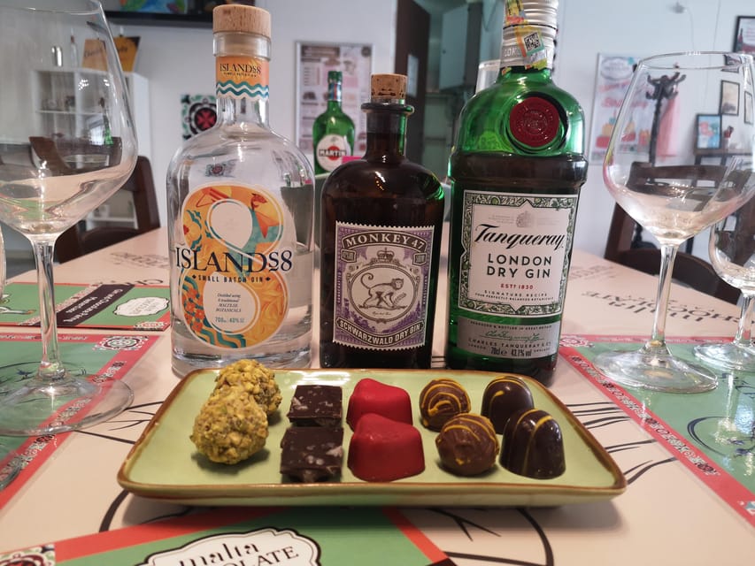 Malta: Gin and Chocolate Pairing Workshop - A compact tasting near Bugibba Square