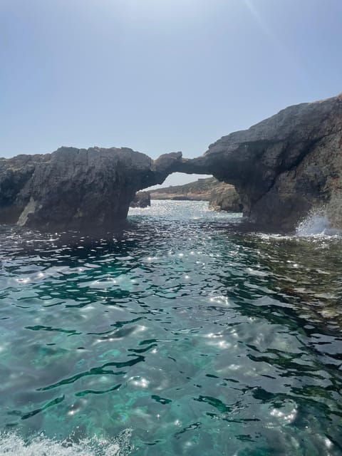 Malta:Gozo,Comino,Crystal/BlueLagoon&Caves Private Boat trip - Key points to know before booking