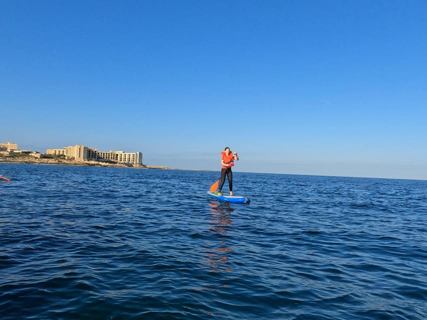 Malta: Guided SUP Tour - Sea caves, cliffs, and the natural arch