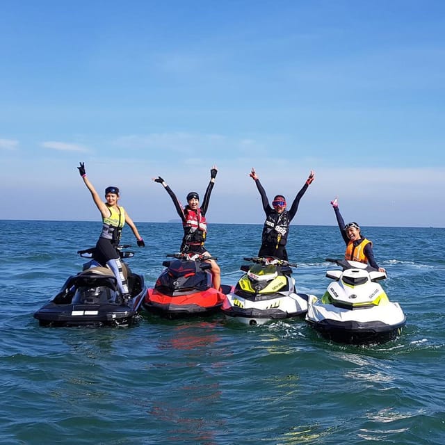 Malta: Jet Ski Rental - A quick burst of speed at St George’s Bay