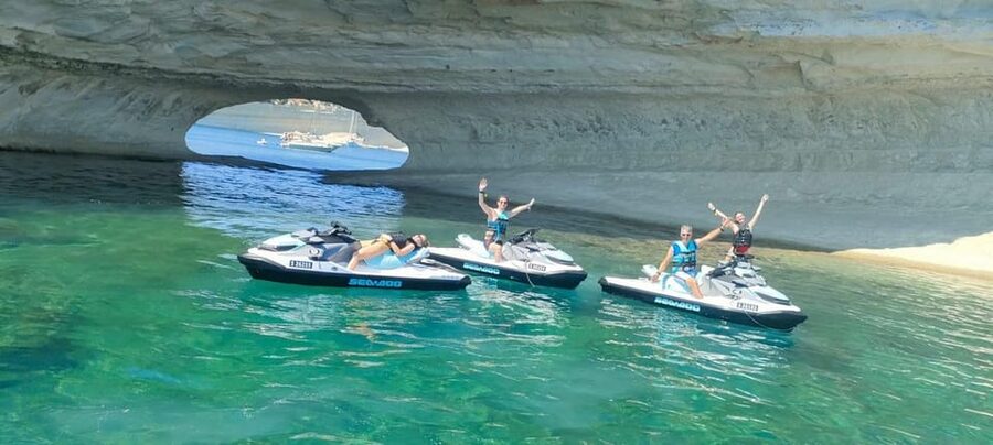 Malta: Jet Ski Safari to St. Paul's Islands or St Thomas Bay - Who can drive, and who should skip it