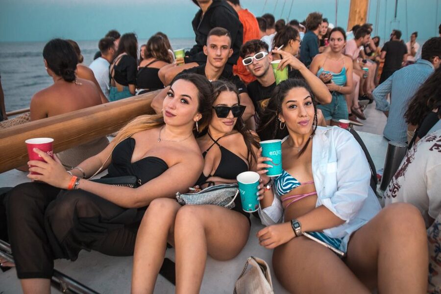 Malta: Lazy Pirate Boat Party with Drinks & Food - Snacks, fruit, and the limits of the food