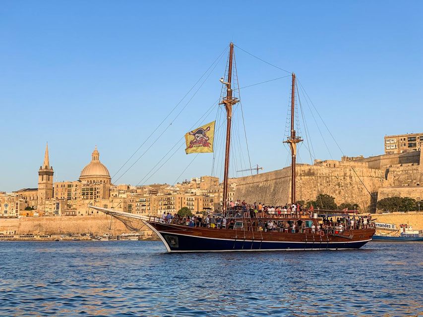 Malta: Lazy Pirate Boat Party with Drinks & Food - The moonlight swim stop