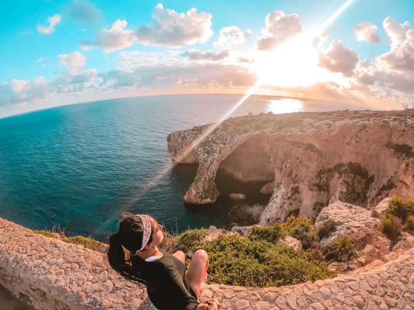Malta: Marsaxlokk, Blue Grotto, and Qrendi Guided Tour - Marsaxlokk and its colorful luzzu boats