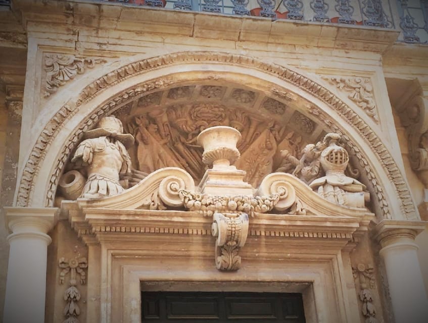 Malta: Mdina and Rabat Walking Tour with Catacombs - Crossing into Rabat for the Wignacourt Museum