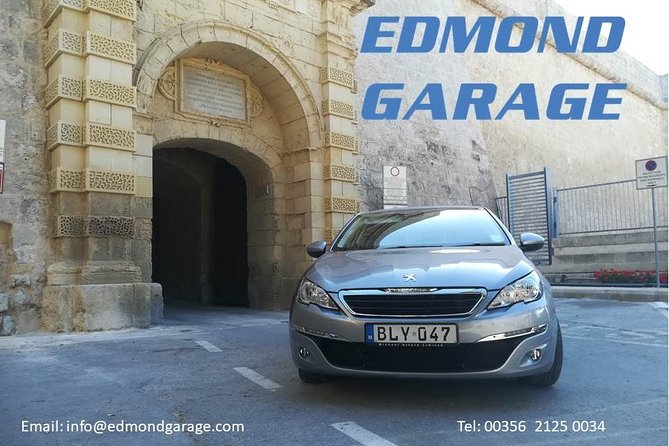 Malta Private Airport Transfer - Arrival - What the private ride feels like for a group of four