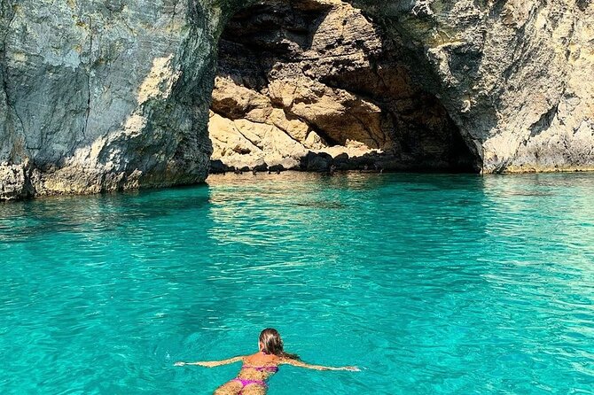 Malta Private Boat Trip: Blue Lagoon, Gozo and Comino T3 - Blue Lagoon, Crystal Lagoon, and Comino’s caves