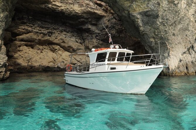 Malta: Private Boat Trip & Cruises Comino, Blue Lagoon, Gozo - Crystal Lagoon and Comino’s sea tunnels