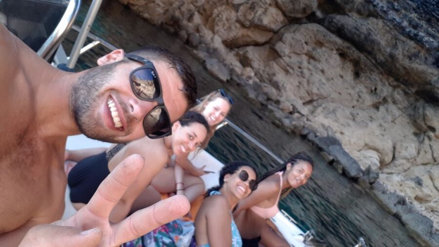 Malta: Private Sunset Boat Trip to Comino and Blue Lagoon - Who should book this private cruise