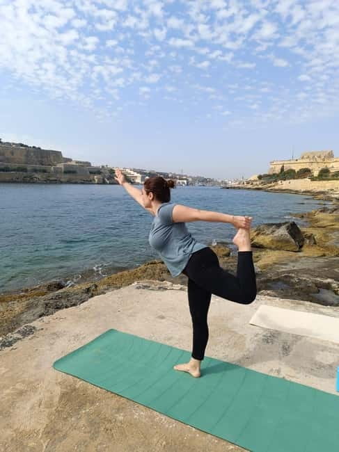 Malta: Private Yoga class close the Sea - Yoga beside the sea at Fort Manoel