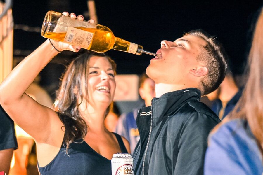 Malta: Pub Crawl of Paceville and St Julian's with Drinks - Smart ways to prepare
