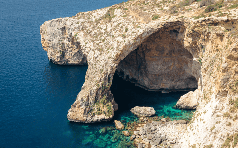 Malta’s Splendour Excursion - Trips in Blue Grotto & Comino - Finishing at Malta’s Blue Grotto