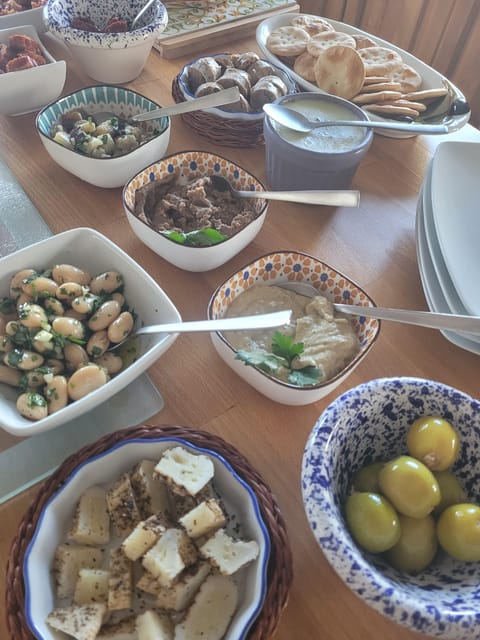 Malta: Traditional Maltese Rabbit Cooking Class - Kris Zahra’s small-group kitchen setting