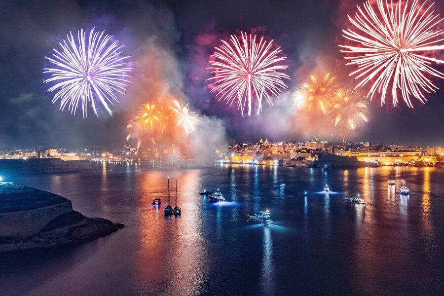 Malta: Valletta, Sliema, Bugibba Fireworks Festival Cruise - Leaving Bugibba or Sliema Before Sunset