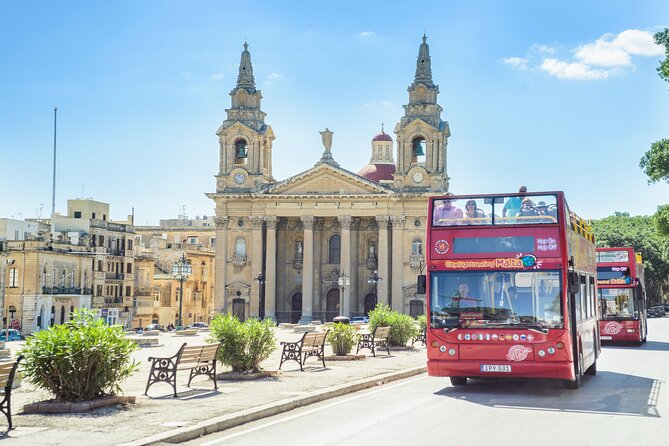 Malta: Walking Tour + Hop-on Hop-off Bus Tour + Boat Tour - St. Elmo, the square, and Malta’s military story