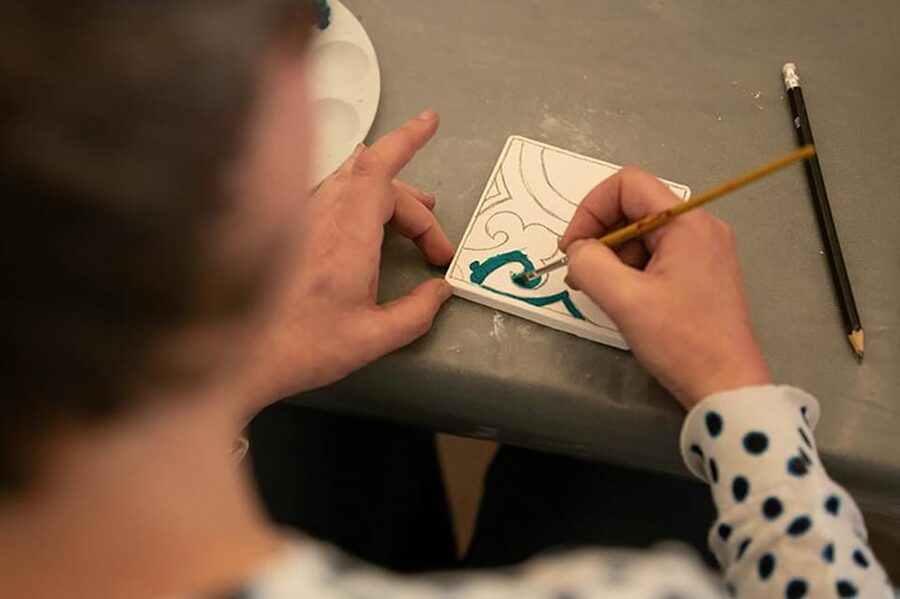 Maltese Tile - Souvenir painting workshop with local - What makes this workshop worth your time
