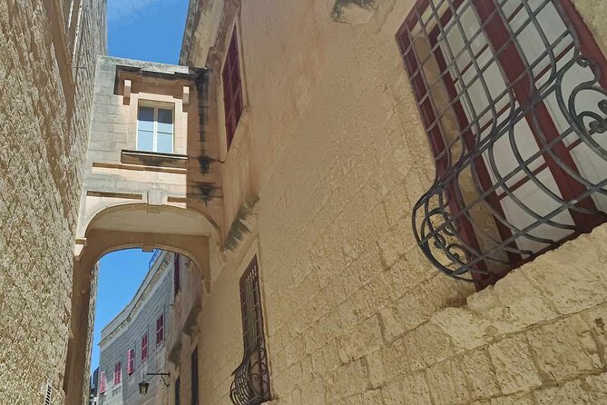 Mdina and Rabat Tour with a local licensed guide - Carmen’s guiding style and the value of a small group