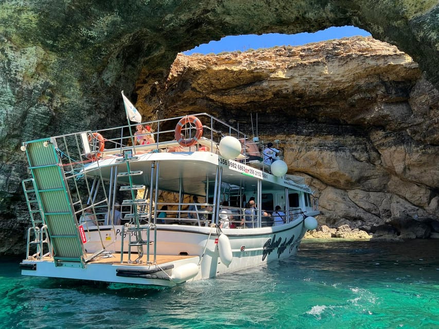 Mellieha: Comino, Crystal & Blue Lagoon 2 Bay Evening Cruise - Why an evening cruise suits Comino